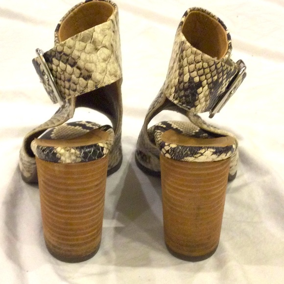 Vionic Blakey Snake Skin Open Toe Ankle Strap Block Heel Bootie Size 7 - Picture 4 of 6